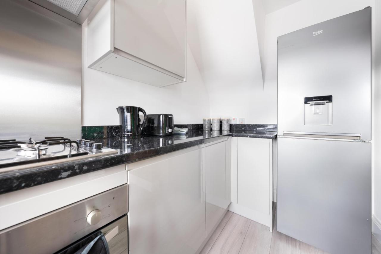 Contractor Accommodation Near Heathrow, Windsor Minutes From M4 Slough Eksteriør bilde